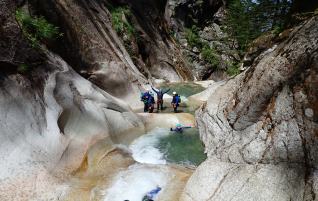 Canyoning